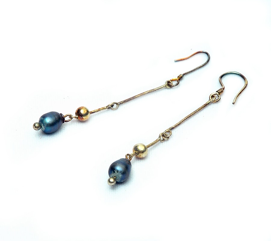 Silver & Black Pearl Earrings